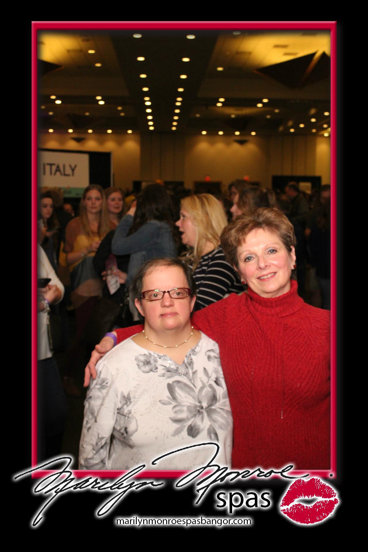 Bangor Uncorked, Marilyn Monroe Spa | View more photos from the event at gallery.mainemagicmirror.com/u/MaineMagicMirror/Bangor-Uncorked-Marilyn-Monroe-Spa